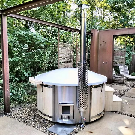 Stalen Boshuis By Droomvilla אוסטרהוט