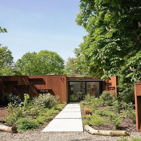 בית נופש Stalen Boshuis By Droomvilla *