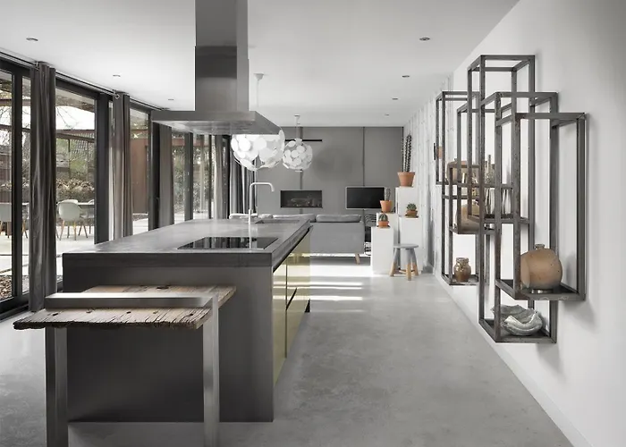 Stalen Boshuis By Droomvilla *