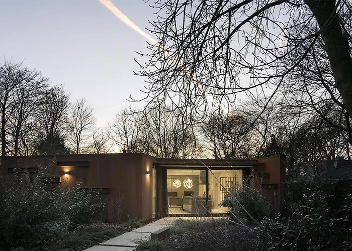 Stalen Boshuis By Droomvilla Oosterhout