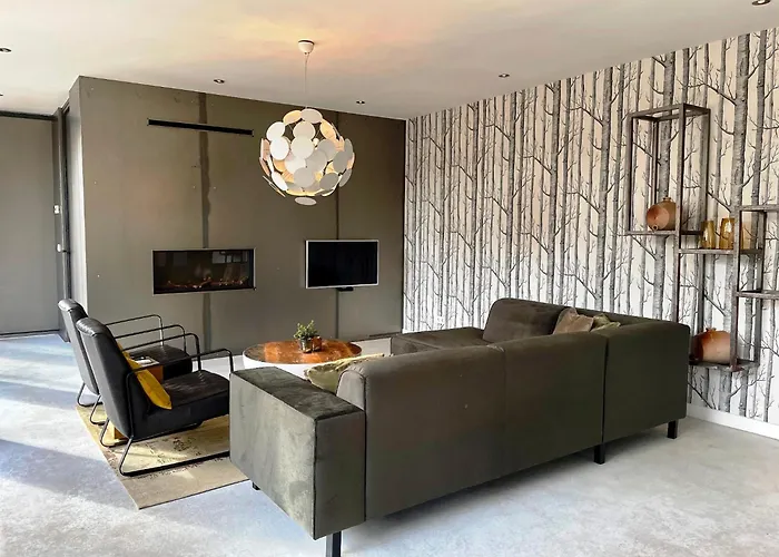 Stalen Boshuis By Droomvilla Oosterhout