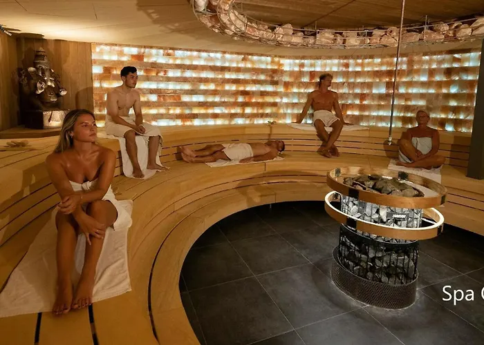 Stalen Boshuis By Droomvilla * Остерхаут